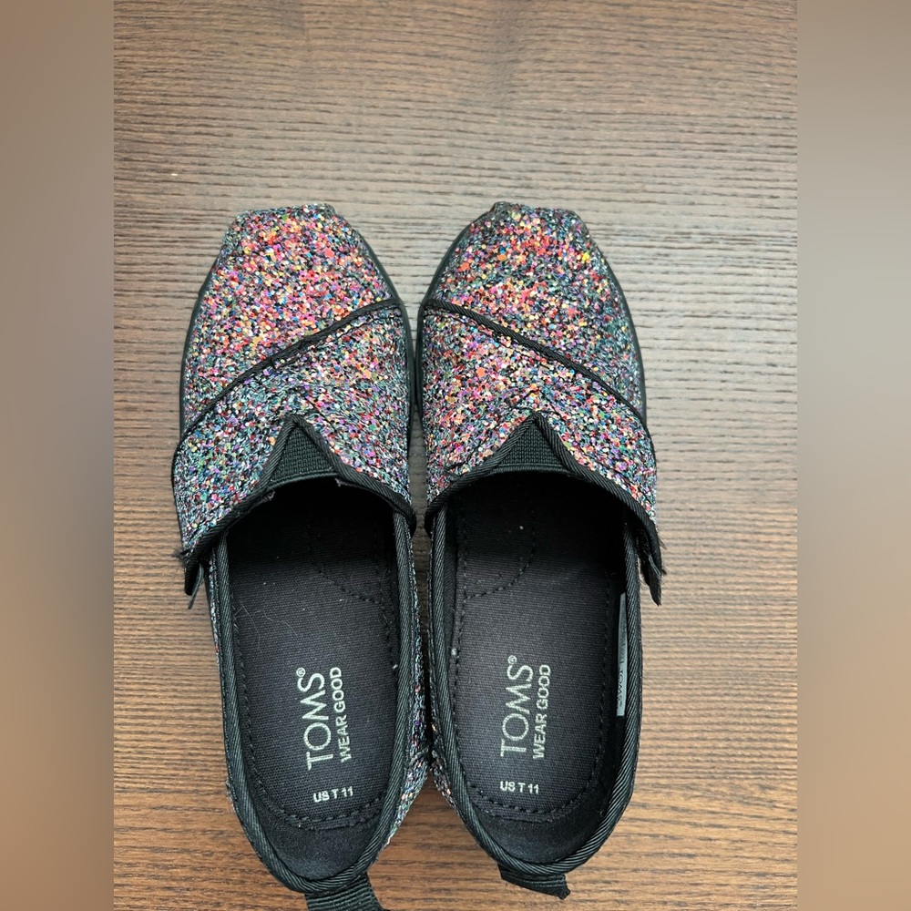 TOMS Sparkle Glitter Shoe Size 11 barely worn but some scuff on one toe